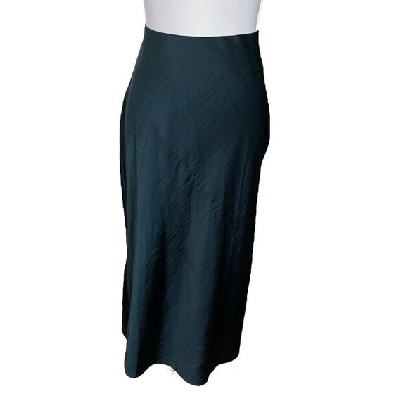 Universal Standard Diane Satin Bias Skirt Deep Sea US 6-8 Midi - Picture 2 of 9